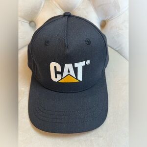 CAT Caterpillar Equipment Black Snap
Back Hat‎